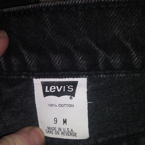 Levi Jeans - Picture 2 of 3